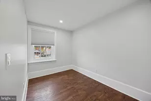 21 S Clinton St, Doylestown, PA 18901 - Photo 9