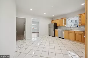 271 Monroe St, Bristol, PA 19007 - Photo 7