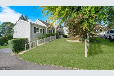 911 Wood Road, Feasterville-Trevose, PA 19053 - Photo 5