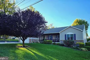 1700 Colonial Dr, Feasterville-Trevose, PA 19053 - Photo 5