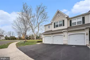 245 Coventry Rd, Chalfont, PA 18914 - Photo 3