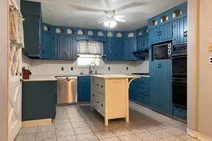 1032 N 7th St, Perkasie, PA 18944 - Photo 11