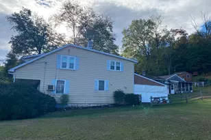 1032 N 7th St, Perkasie, PA 18944 - Photo 3