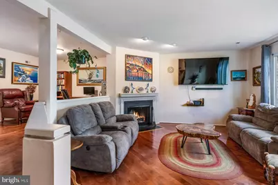 35 Essex Place, Newtown, PA 18940 - Photo 3