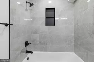 1236 S Pennsylvania Ave, Morrisville, PA 19067 - Photo 7