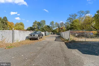 1502-10 Haines Road, Levittown, PA 19055 - Photo 13