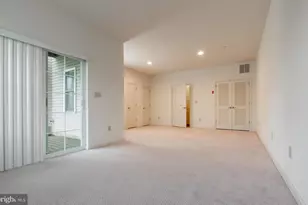 207 Saddlebrook Dr, Bensalem, PA 19020 - Photo 27