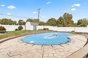 1238 Hi View Dr, Southampton, PA 18966 - Photo 35