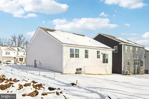 434 Liberty Trl, Sellersville, PA 18960 - Photo 7