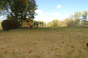 109 Hopkins Ct, Holland, PA 18966 - Photo 21