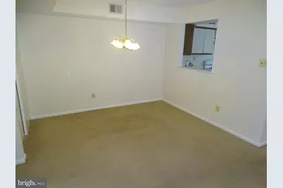 109 Hopkins Court, Holland, PA 18966 - Photo 7