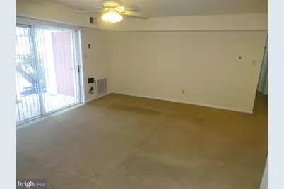 109 Hopkins Court, Holland, PA 18966 - Photo 5