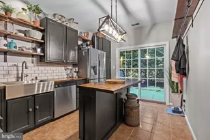 4 Tankard Ln, Washington Crossing, PA 18977 - Photo 15