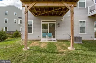 12 Warren Dr, Chalfont, PA 18914 - Photo 35