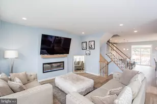 12 Warren Dr, Chalfont, PA 18914 - Photo 5