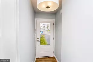 12 Warren Dr, Chalfont, PA 18914 - Photo 3