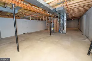 625 N Settlers Cir, Warrington, PA 18976 - Photo 83