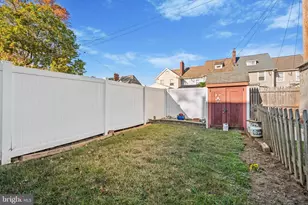 243 Monroe St, Bristol, PA 19007 - Photo 15