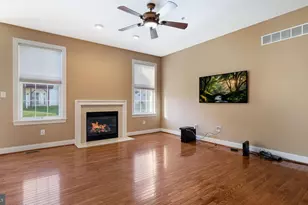 2372 Dorchester St W, Furlong, PA 18925 - Photo 13