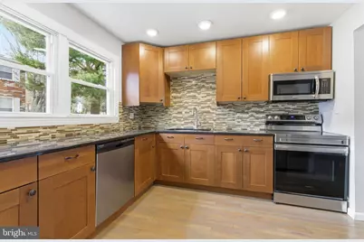 393 Rutgers Court, Bensalem, PA 19020 - Photo 3