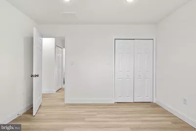 58 Queen Lily Road, Levittown, PA 19057 - Photo 17