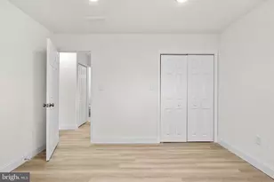 58 Queen Lily Rd, Levittown, PA 19057 - Photo 17