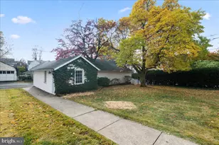 182 W Court St, Doylestown, PA 18901 - Photo 19