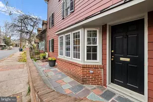 58 W Mechanic St, New Hope, PA 18938 - Photo 1