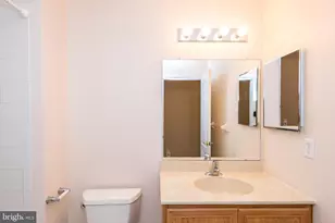 3233 Meadow View Cir, Furlong, PA 18925 - Photo 27