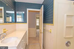 21 Woods End Dr, Doylestown, PA 18902 - Photo 61