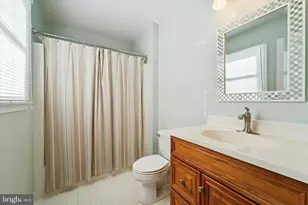 956 Duxbury Dr, Langhorne, PA 19047 - Photo 27