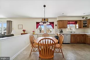 956 Duxbury Dr, Langhorne, PA 19047 - Photo 11