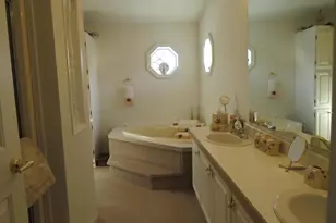 404 Thrush Ct E, New Hope, PA 18938 - Photo 19