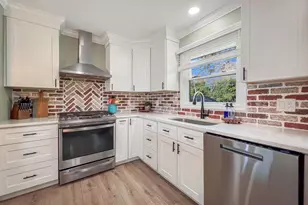 601 Austin Dr, Fairless Hills, PA 19030 - Photo 3