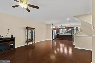 30139 Hickory Ln, Langhorne, PA 19047 - Photo 5