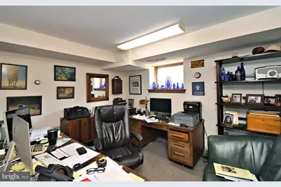 601 W Market Street #100, Perkasie, PA 18944 - Photo 9