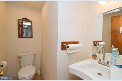601 W Market Street #100, Perkasie, PA 18944 - Photo 17