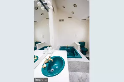 24 Rose Apple Road, Levittown, PA 19056 - Photo 13