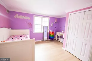 24 Rose Apple Rd, Levittown, PA 19056 - Photo 17