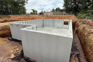 2814 Ave E, Levittown, PA 19056 - Photo 13