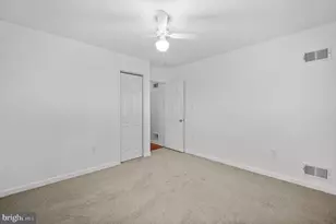 301 Snowball Dr, Levittown, PA 19056 - Photo 21