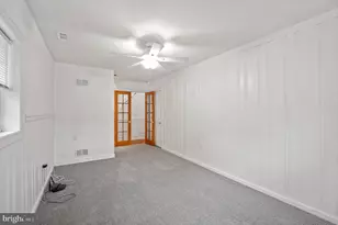 301 Snowball Dr, Levittown, PA 19056 - Photo 15