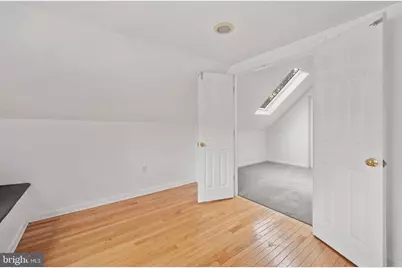 301 Snowball Drive, Levittown, PA 19056 - Photo 25