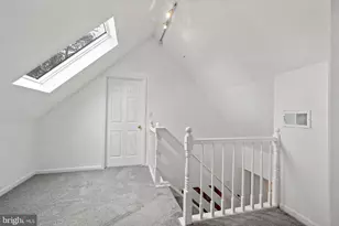 301 Snowball Dr, Levittown, PA 19056 - Photo 23