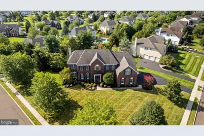 112 Edwards Drive, Churchville, PA 18966 - Photo 3