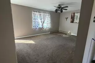 9 Lynns Ct, Morrisville, PA 19067 - Photo 5