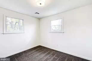 31 Nature Ln, Levittown, PA 19054 - Photo 25