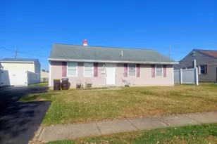 2716 Berwyn Rd, Bensalem, PA 19020 - Photo 1