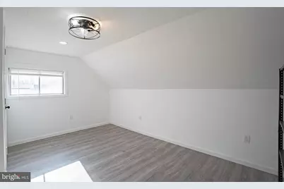 42 Hollyhock Lane, Levittown, PA 19055 - Photo 19