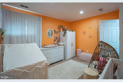 42 Hollyhock Lane, Levittown, PA 19055 - Photo 17